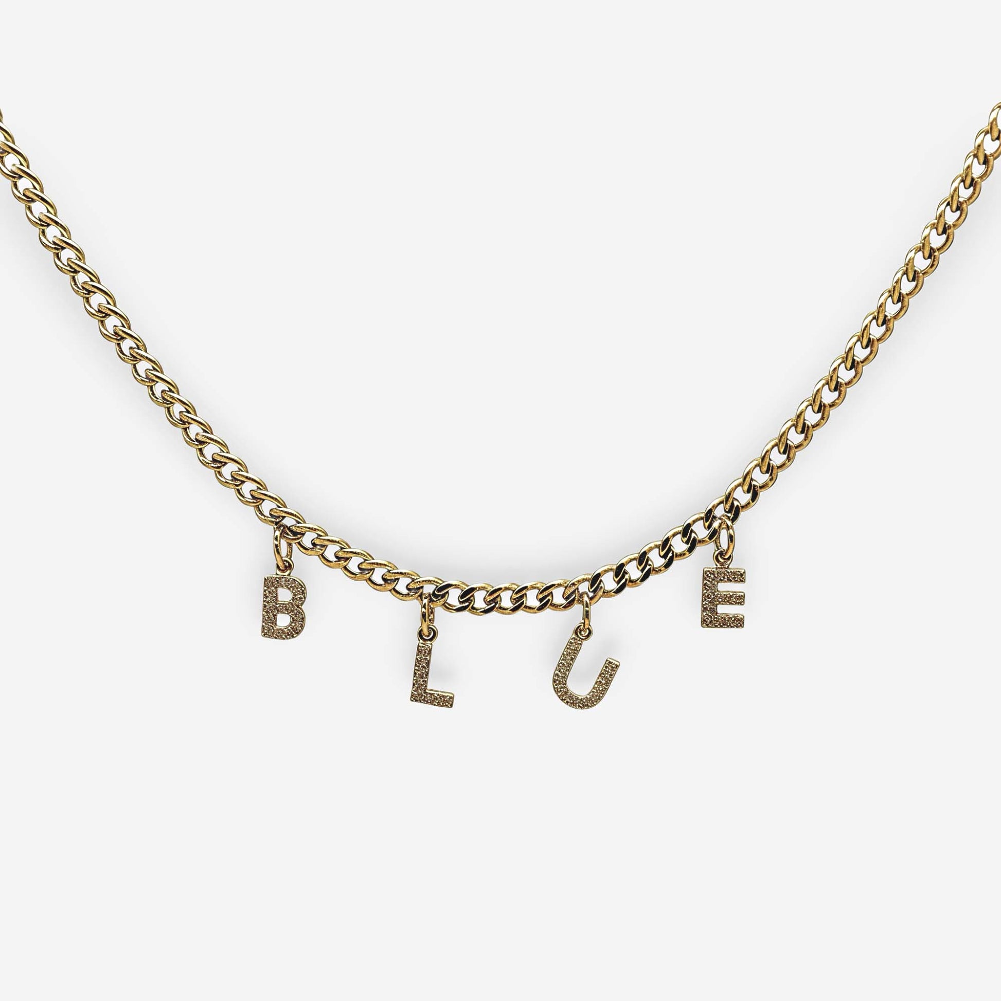 Collar con letras y circonias blancas