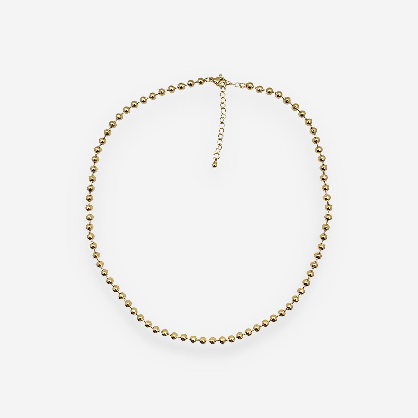 Detalle collar de balines pequeños