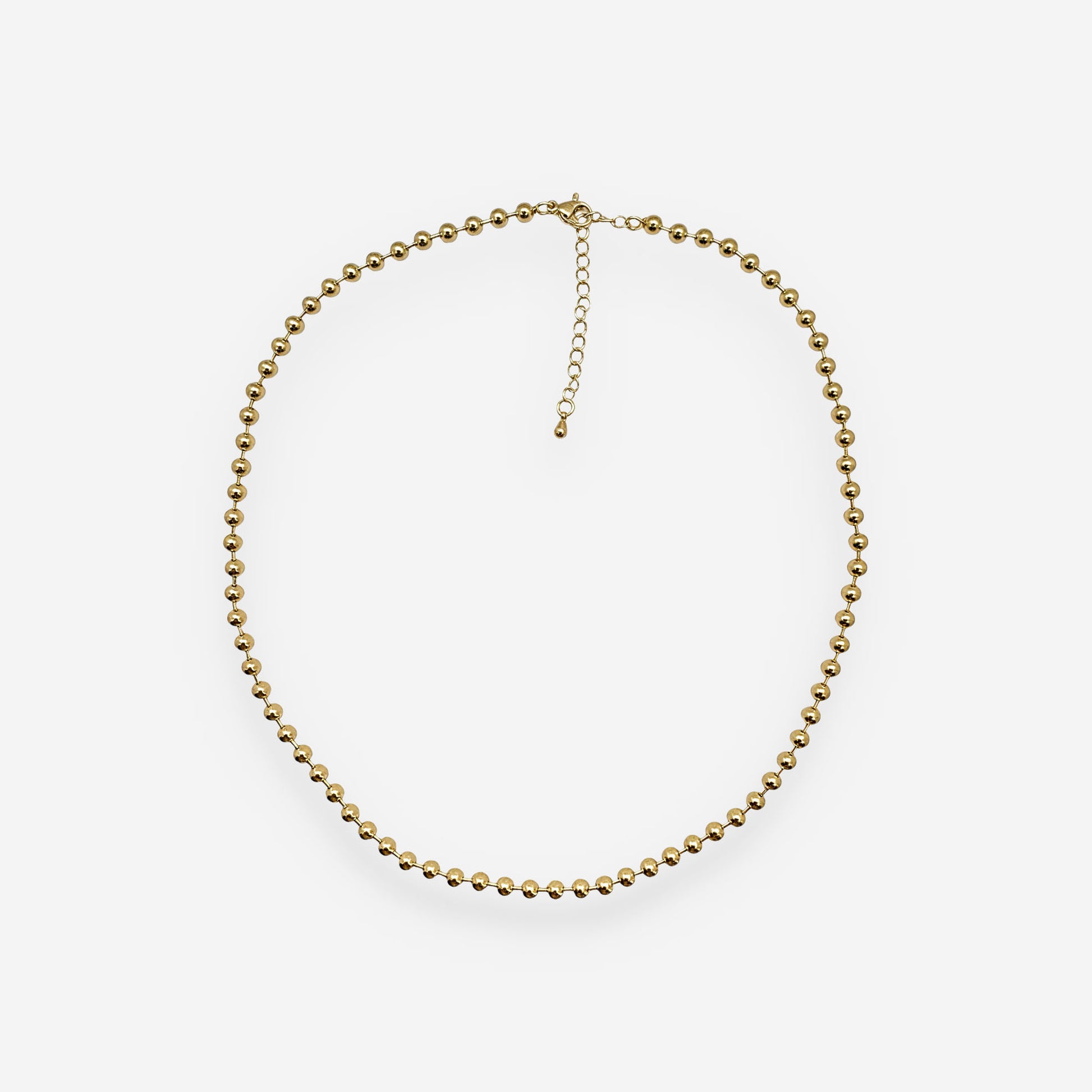 Detalle collar de balines pequeños