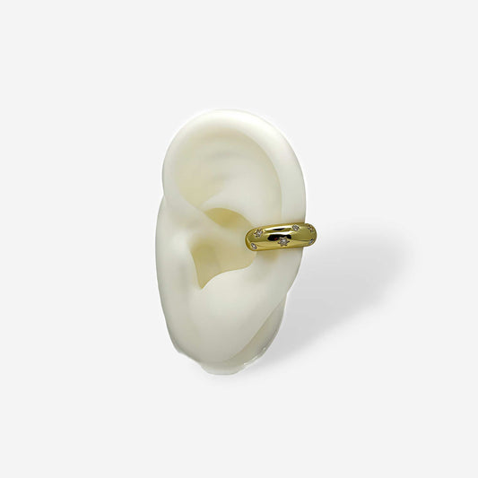 Earcuff dorado con circonias blancas sin perforación