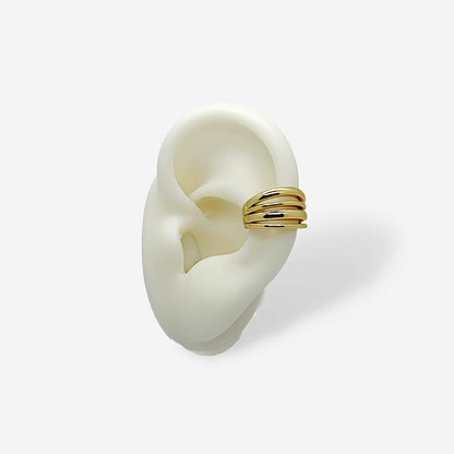 Earcuff dorado de líneas en bronce con baño de oro de 18k