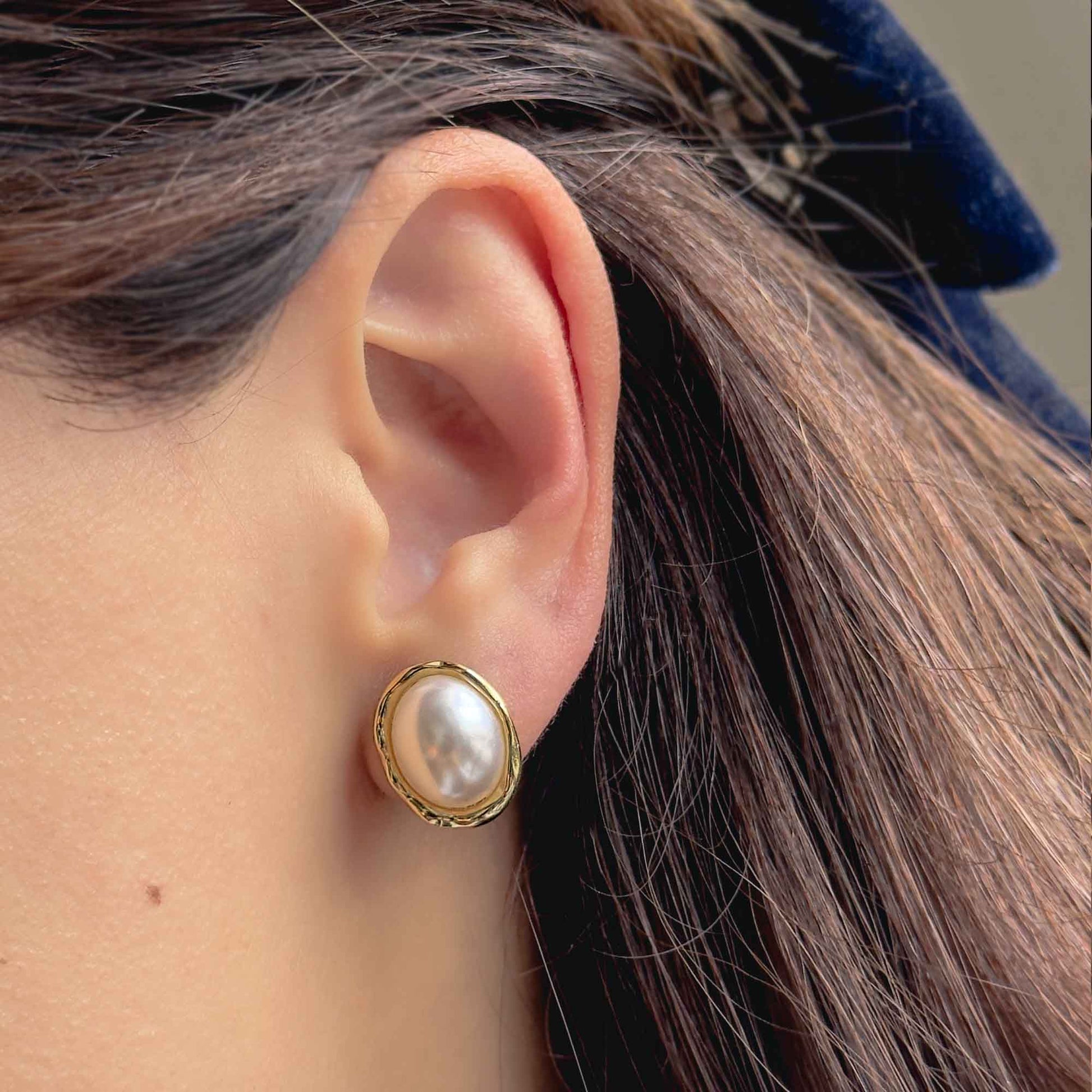 Topos estilo vintage con acabado dorado brillante