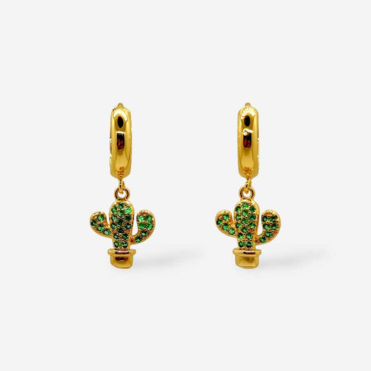 Candongas doradas con dije de cactus y circonias verdes