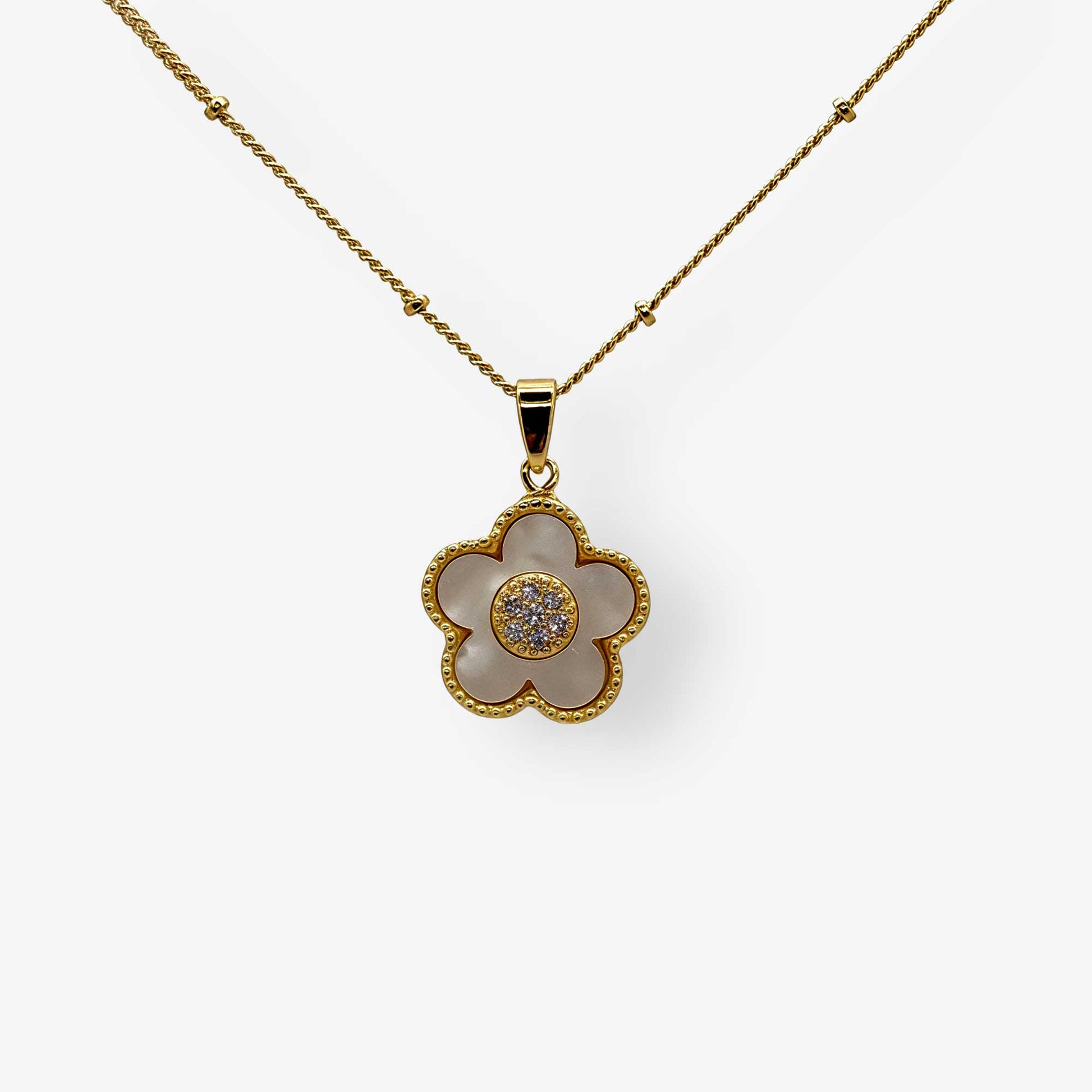 Collar flor con efecto nácar y circonias