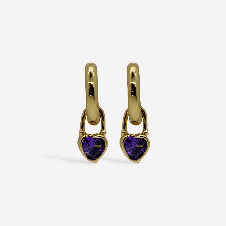 Topitos en forma de candongas con corazon morado y dorado